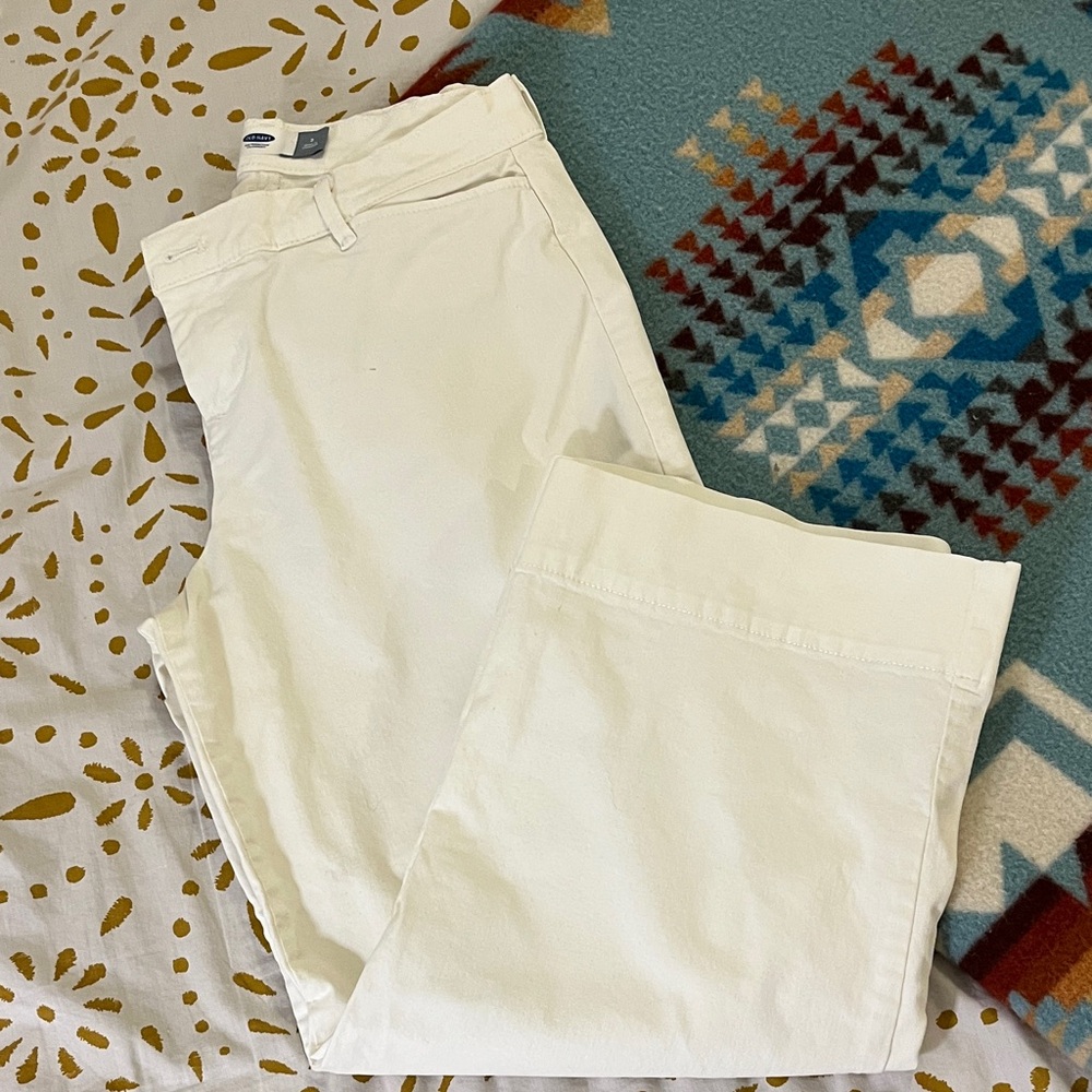 Stylish White Cropped Chinos